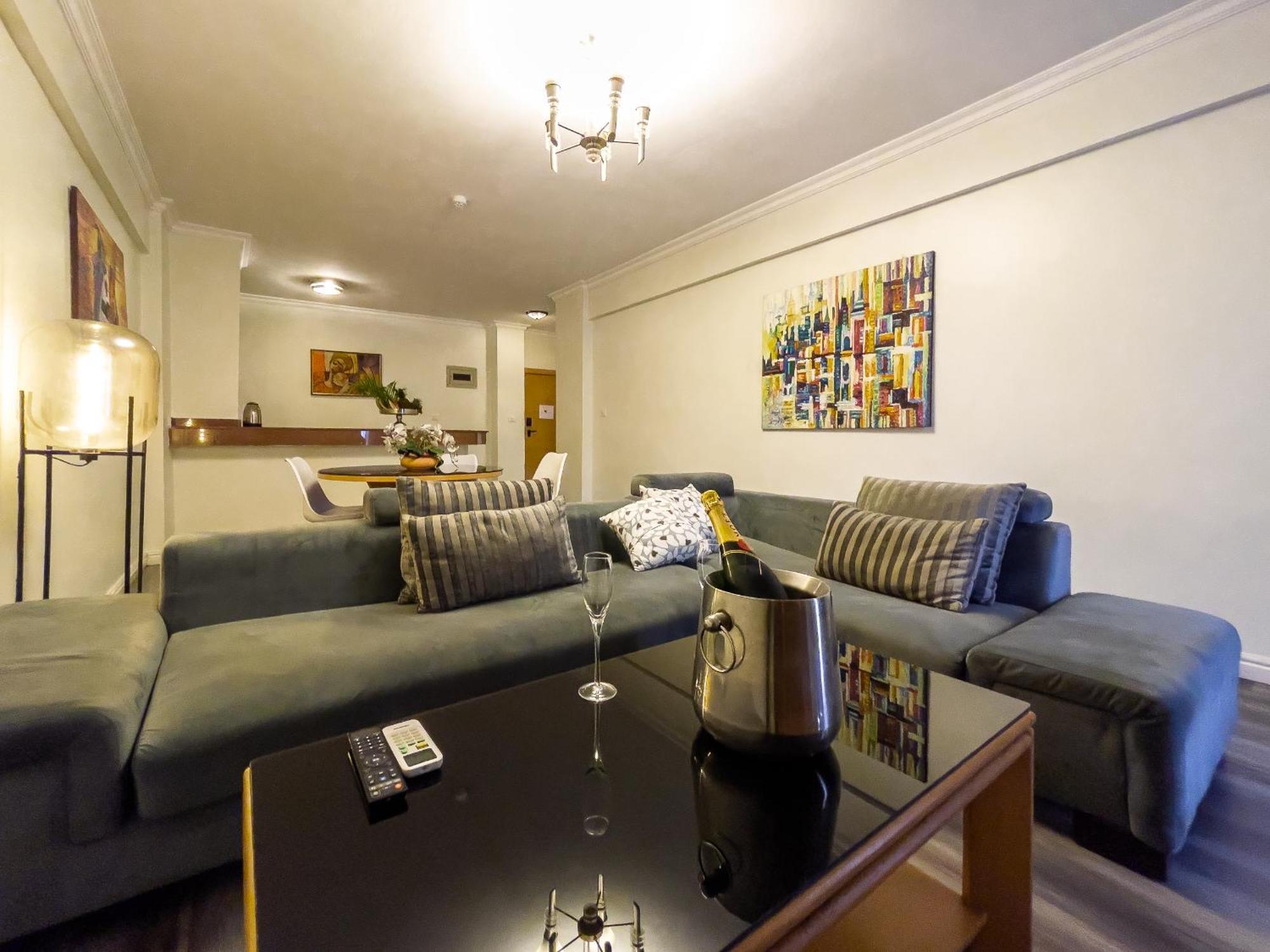 Maroko Bayshore Suites 라고스 외부 사진